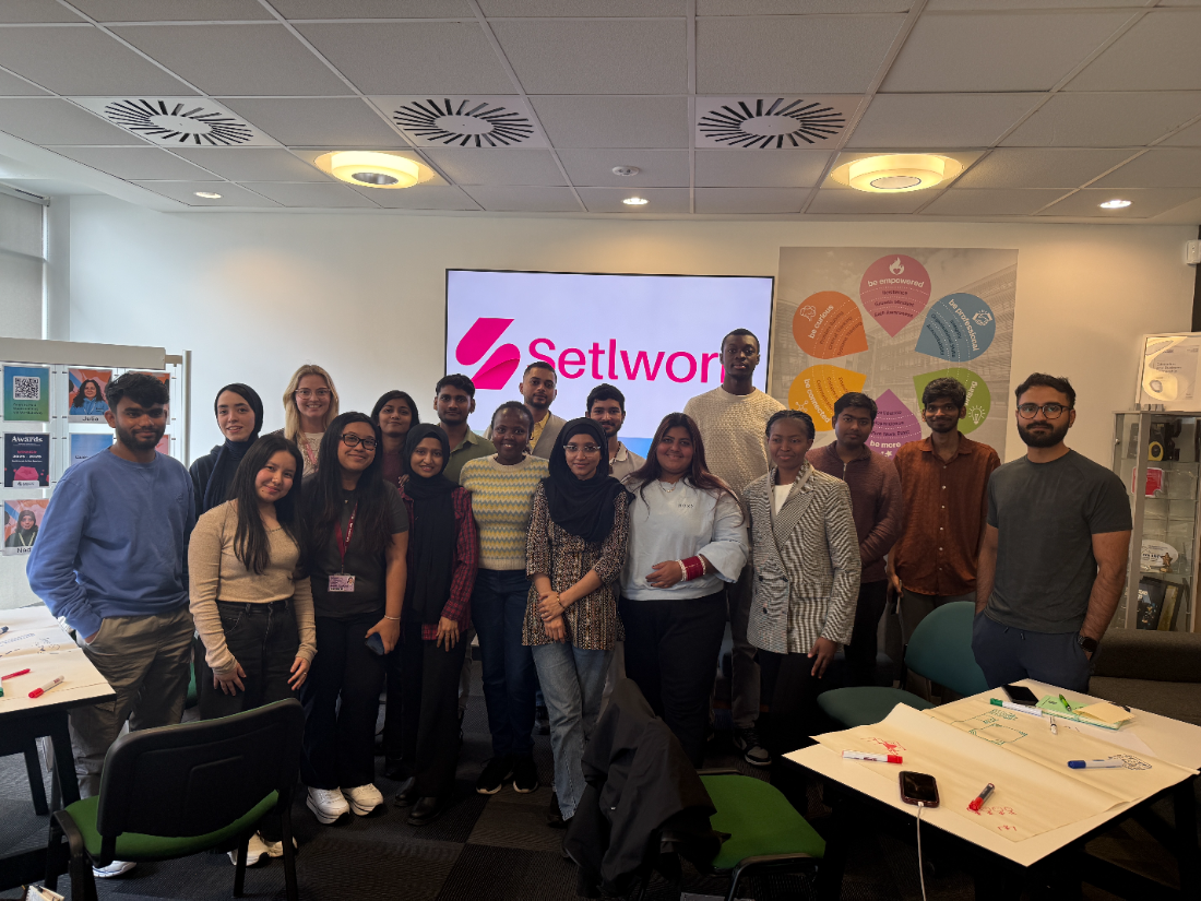 The De Montfort University Business and Law international student cohort with the Setlwork team during the pilot session.